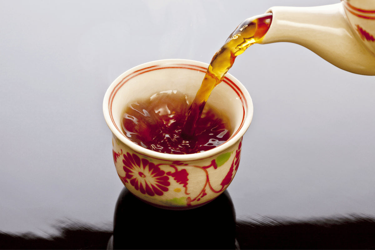 Say Goodbye to Stress: Relax and Unwind with a Cup of Oolong Tea